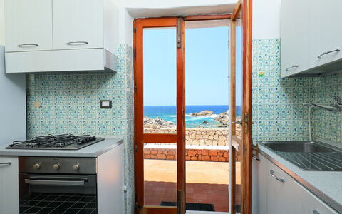 La Cala (Vgm615): Camera, Proprietà, Piastrella, Cucina, Casa, Costruzione, Controsoffitto, Immobiliare, Interior Design, Mobilia