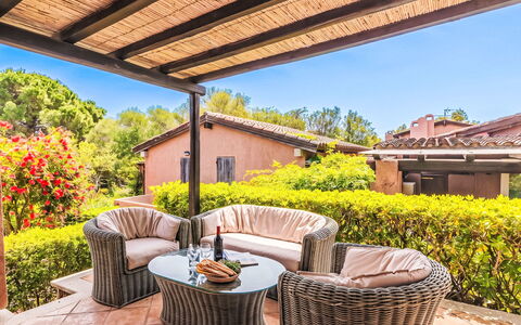 Dalila: Mobilia, Mobili Da Esterno, Portico, Tavolo Esterno, Sedia, Giardino, Shade, Eco Hotel, Terrazza, Backyard