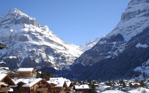Chalet Reinhysi: Geografia Montane, Montagna, Paesino Di Montagna, Catena Montuosa, Inverno, Neve, Hill Station, Alpi, Paesaggio Naturale, Cielo