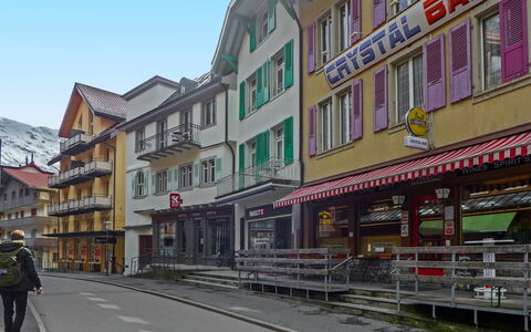 Wengen 66: Cittadina, Quartiere, Costruzione, Uso Misto, Strada, Insediamento Umano, Architettura, Città, Zona Urbana, Centro