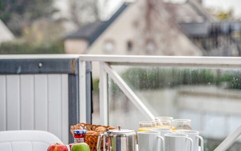Carnac 181: Prima Colazione, Camera, Tavolo, Brunch, Pasto, Mobilia, Interior Design, Pianta, Casa, Vacanza