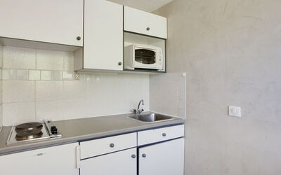 Palafour (Le Lac) 402.3: Proprietà, Camera, Cucina, Mobilia, Cabinetry, Immobiliare, Interior Design, Casa, Costruzione, Architettura