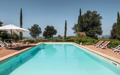 Lavacchio 18: Acqua, Cielo, Piscina, Pianta, Azzurro, Albero, Shade, Rettangolo, Tempo Libero, Materiale Composito