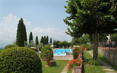 la-piazza-di-san-donato-reggello-multiproprieta-piazza-1-bilo-esterni