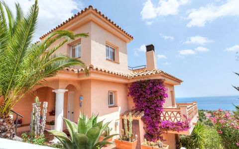 Niviroma: Casa, Proprietà, Casa, Costruzione, Immobiliare, Villa, Vacanza, Facciata, Zona Residenziale, Architettura