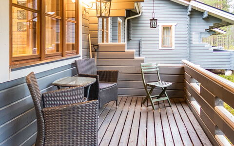 Purnukylä 6: Legna, Pavimentazione, Pavimento, Interior Design, Pavimento In Legno, Casa, Latifoglie, Color Legno, Plank, Soffitto