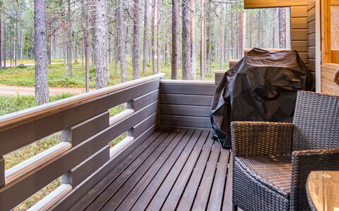 Purnukylä 6: Legna, Interior Design, Pavimentazione, Pavimento, Soffitto, Pavimento In Legno, Color Legno, Latifoglie, Deck, Plank
