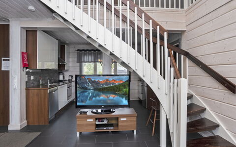 Rukanloisto a: Legna, Pavimentazione, Pavimento, Interior Design, Pavimento In Legno, Soffitto, Le Scale, Latifoglie, Soggiorno, Color Legno