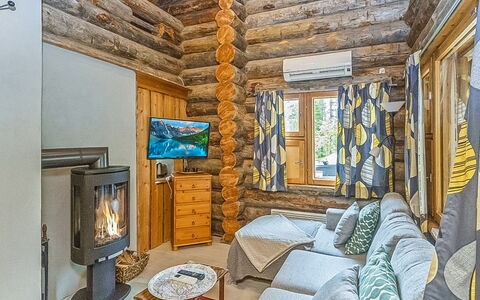 Rukaveska 4A: Neve, Legna, Inverno, Villetta, Casa, Tetto, Casa, Congelamento, Log Cabin, Ramoscello