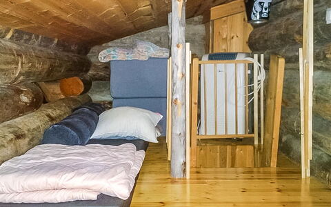 Lapinkoto: Legna, Pavimentazione, Pavimento, Camera, Camera Da Letto, Latifoglie, Color Legno, Soffitto, Plank, Letto