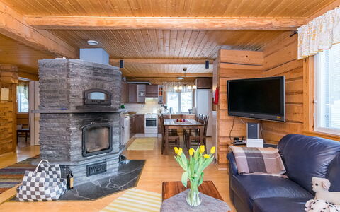 Vesan Villa: Legna, Mobilia, Casa, Casa, Villetta, Log Cabin, Latifoglie, Soggiorno, Color Legno, Divano