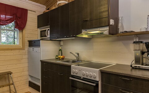 Kytöranta: Mobilia, Interior Design, Pavimentazione, Pavimento, Tavolo, Soffitto, Cucina & Sala Da Pranzo Tavolo, Illuminazione, Sedia, Casa