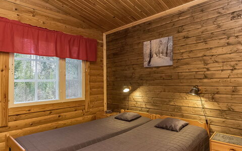Kytöranta: Mobilia, Interior Design, Pavimentazione, Pavimento, Tavolo, Soffitto, Cucina & Sala Da Pranzo Tavolo, Illuminazione, Sedia, Casa