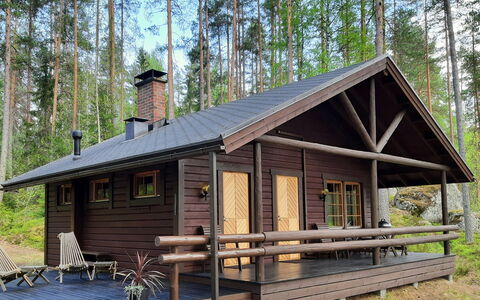Aili: Villetta, Casa, Casa, Edifici Giardino, Raccordo, Log Cabin, Agriturismo, Estate, Capannone, Cortile