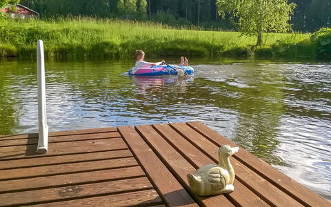 Hilupilttuu: Albero, Banca, Casa, Villetta, Lago, Stagno, Foresta, Log Cabin