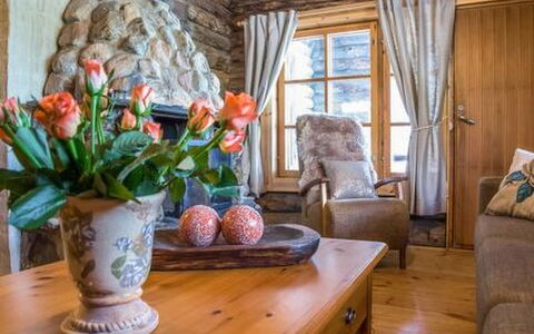 Näätämö: Villetta, Casa, Casa, Edifici Giardino, Raccordo, Log Cabin, Agriturismo, Estate, Capannone, Cortile