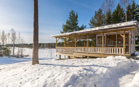 Villa Ebba: Legna, Portico, Inverno, Villetta, Congelamento, Log Cabin, Neve, Shade, Deck, Struttura Esterna