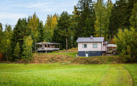 Villa Ebba: Erba, Albero, Casa, Villetta, Casa, Lotto, Area Rurale, Paesaggio, Tetto