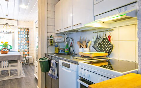 Siimaranta: Costruzione, Zona Residenziale, Finestra, Casa, Casa, Tetto, Architettura, Quartiere, Facciata, Cittadina