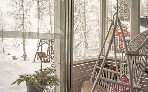 Siimaranta: Mobilia, Interior Design, Pavimentazione, Pavimento, Tavolo, Soffitto, Cucina & Sala Da Pranzo Tavolo, Illuminazione, Sedia, Casa