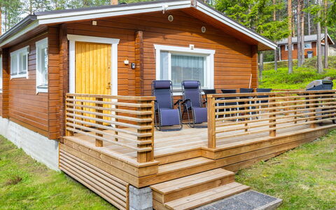 Järvelä: Legna, Casa, Villetta, Color Legno, Portico, Latifoglie, Deck, Log Cabin, Plank