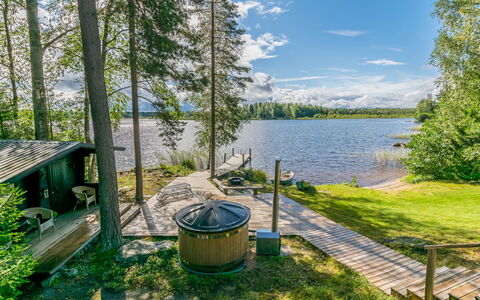 Heikinranta: Legna, Villetta, Log Cabin, Foresta, Capannone, Edifici Giardino, Larice, Woodland, Color Legno