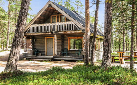 Luppo: Villetta, Casa, Casa, Edifici Giardino, Raccordo, Log Cabin, Agriturismo, Estate, Capannone, Cortile