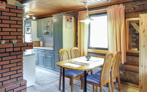 Jäkälä: Villetta, Casa, Casa, Edifici Giardino, Raccordo, Log Cabin, Agriturismo, Estate, Capannone, Cortile