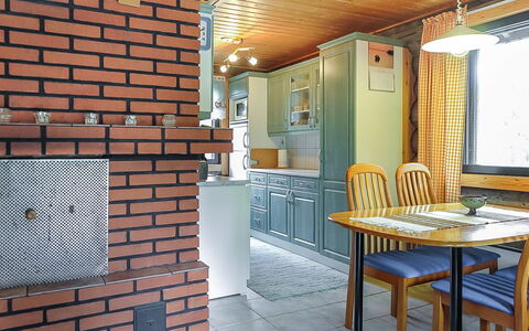 Jäkälä: Villetta, Casa, Casa, Edifici Giardino, Raccordo, Log Cabin, Agriturismo, Estate, Capannone, Cortile