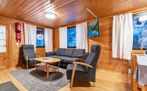 Kaltiotievantie 2 Mökki 2: Area Rurale, Hill Station, Villaggio, Catena Montuosa, Valle, Paesino Di Montagna, Alpi, Eco Hotel, Balcone, Hotel