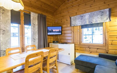 Lomaylläs F79 Palovaarankaarre 18B