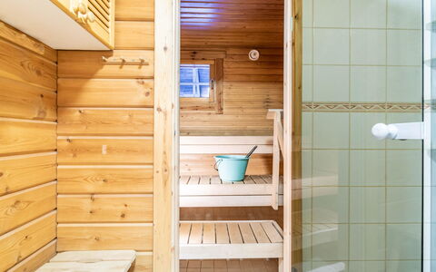 Lomaylläs H105 Pistopolku 2A: Waterway, Banca, Alveo, Lago, Villetta, Foresta, Canale, Serbatoio, Log Cabin