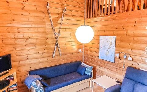 Lähikaltio 329: Legna, Architettura, Tetto, Casa, Casa, Villetta, Porta, Raccordo, Edifici Giardino, Latifoglie