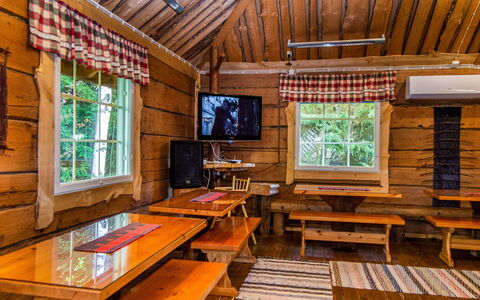 Kuusenkatve: Albero, Banca, Casa, Villetta, Lago, Stagno, Foresta, Log Cabin
