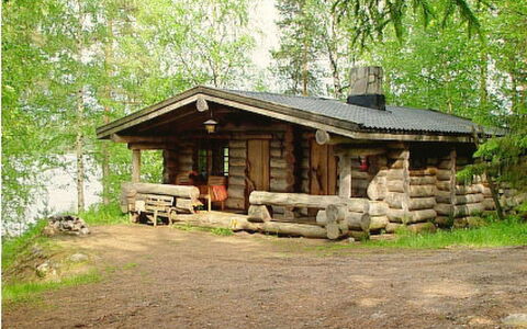 Mäkitorppa: Albero, Banca, Casa, Villetta, Lago, Stagno, Foresta, Log Cabin