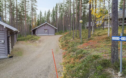 Ylläksen Tunturihonkamaja a 1: Villetta, Casa, Casa, Edifici Giardino, Raccordo, Log Cabin, Agriturismo, Estate, Capannone, Cortile
