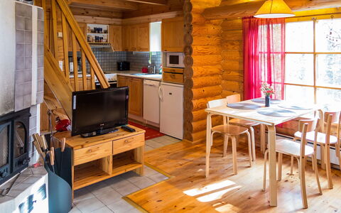 Ylläksen Tunturihonkamaja a 1: Villetta, Casa, Casa, Edifici Giardino, Raccordo, Log Cabin, Agriturismo, Estate, Capannone, Cortile