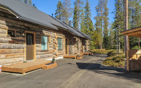 Maahisenrinne 3 F 25: Villetta, Casa, Casa, Edifici Giardino, Raccordo, Log Cabin, Agriturismo, Estate, Capannone, Cortile