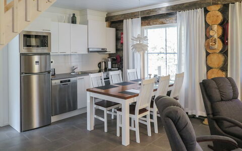 Maahisenrinne 3 F 25: Villetta, Casa, Casa, Edifici Giardino, Raccordo, Log Cabin, Agriturismo, Estate, Capannone, Cortile