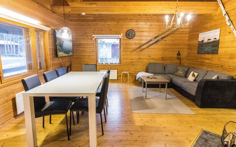 Kiehislevi a: Villetta, Casa, Casa, Edifici Giardino, Raccordo, Log Cabin, Agriturismo, Estate, Capannone, Cortile