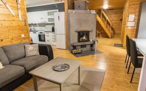 Kiehislevi a: Villetta, Casa, Casa, Edifici Giardino, Raccordo, Log Cabin, Agriturismo, Estate, Capannone, Cortile