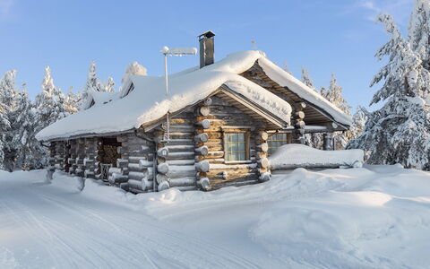 Kelovalta 7B: Legna, Raccordo, Villetta, Casa, Casa, Plank, Edifici Giardino, Log Cabin, Latifoglie, Portico