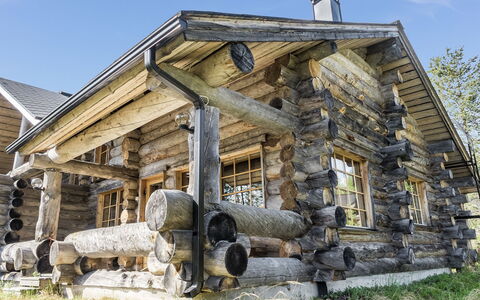 Kelovalta 7B: Legna, Raccordo, Villetta, Casa, Casa, Plank, Edifici Giardino, Log Cabin, Latifoglie, Portico