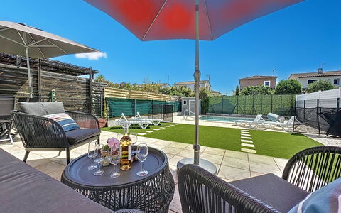 Les Lauriers: Mobili Da Esterno, Mobilia, Piscina, Ricorrere, Sedia, Tavolo Esterno, Ombrello, Eco Hotel, Giardino, Terrazza
