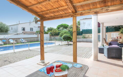 Dorian: Proprietà, Costruzione, Immobiliare, Casa, Terrazza, Portico, Camera, Casa, Interior Design, Mobilia