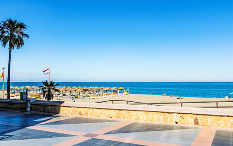 Neptune: Cielo, Blu, Corpo D'Acqua, Spiaggia, Orizzonte, Mare, Estate, Costa, Costiera E Morfologie Oceanic, Paesaggio