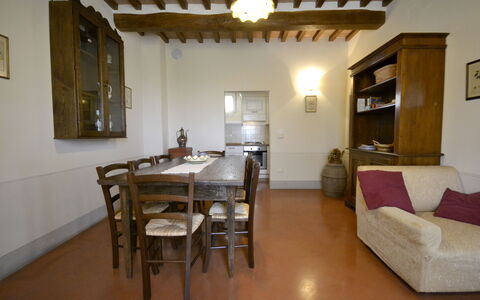 Villa Il Palazzone: Camera, Proprietà, Costruzione, Mobilia, Interior Design, Soggiorno, Pavimento, Casa, Tavolo, Immobiliare