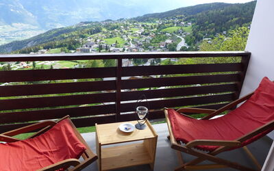 Crans-Montana 639: Mobilia, Proprietà, Cielo, Verde, Costruzione, Montagna, Comfort, Natura, Mobili Da Esterno, Shade