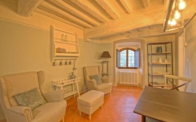 Montegufoni 10: Camera, Proprietà, Costruzione, Mobilia, Interior Design, Casa, Soffitto, Soggiorno, Immobiliare, Casa