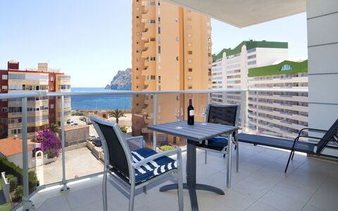 Entremares: Proprietà, Costruzione, Camera, Appartamento, Condominio, Immobiliare, Mobilia, Interior Design, Balcone, Casa
